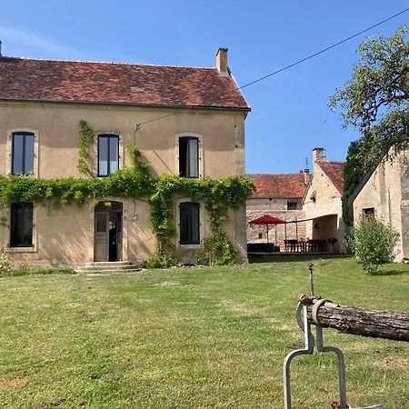Le Presbytere - Touillon, Jacuzzi, 4 Chambres Pour 10 Exteriör bild
