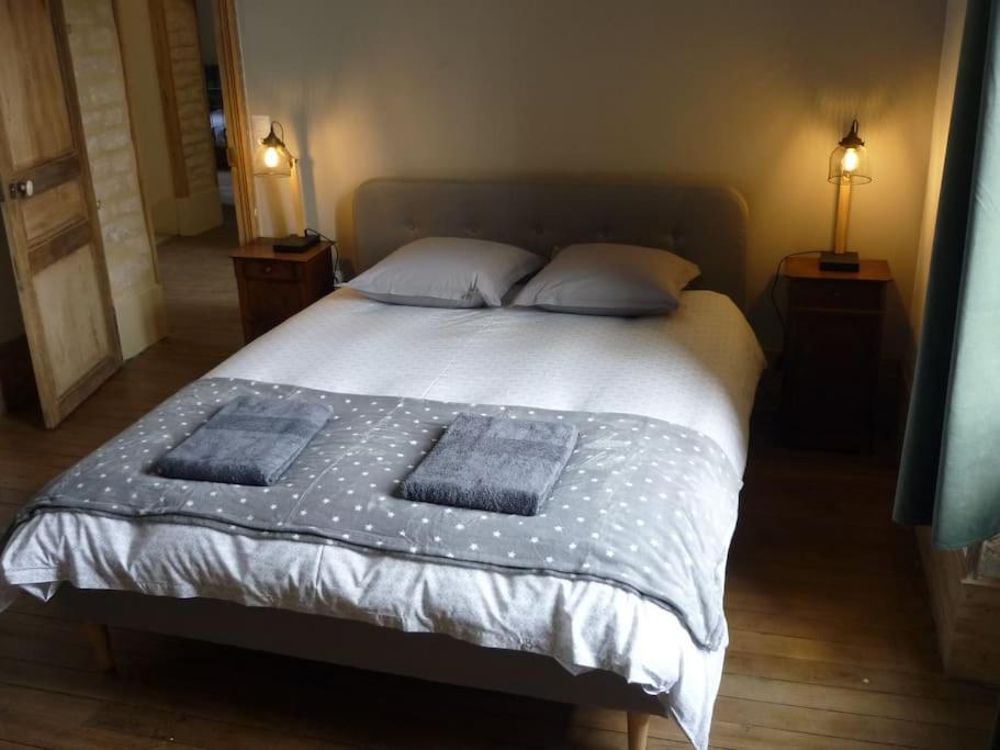 Le Presbytere - Touillon, Jacuzzi, 4 Chambres Pour 10 Exteriör bild