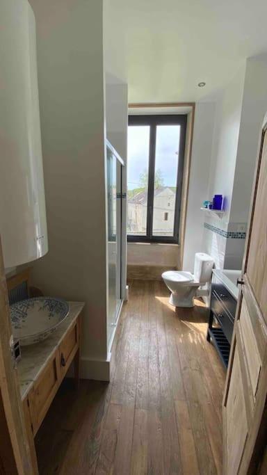 Le Presbytere - Touillon, Jacuzzi, 4 Chambres Pour 10 Exteriör bild