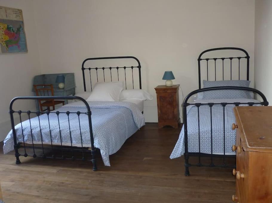 Le Presbytere - Touillon, Jacuzzi, 4 Chambres Pour 10 Exteriör bild