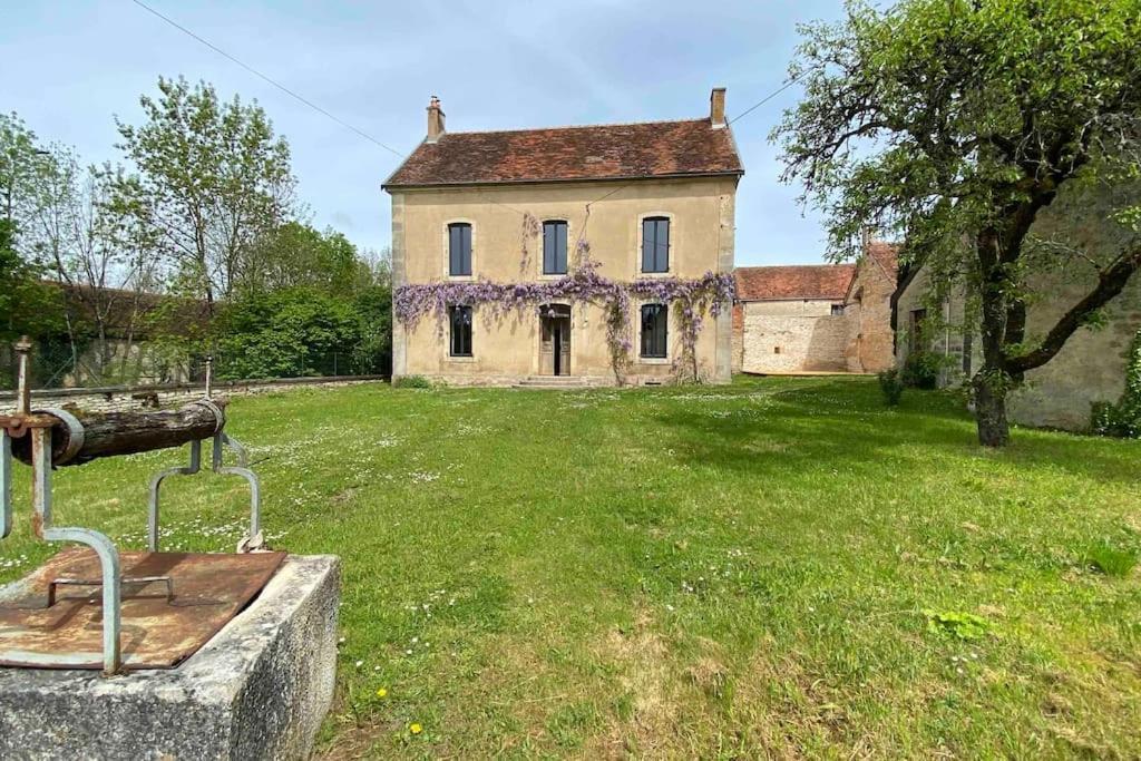 Le Presbytere - Touillon, Jacuzzi, 4 Chambres Pour 10 Exteriör bild